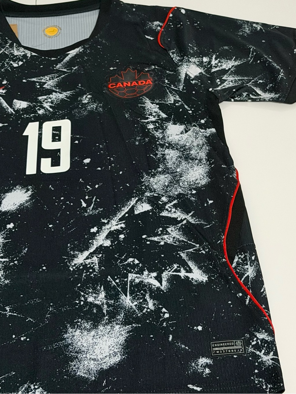 Canada Soccer Jerseys #19 - Picture 3 of 13